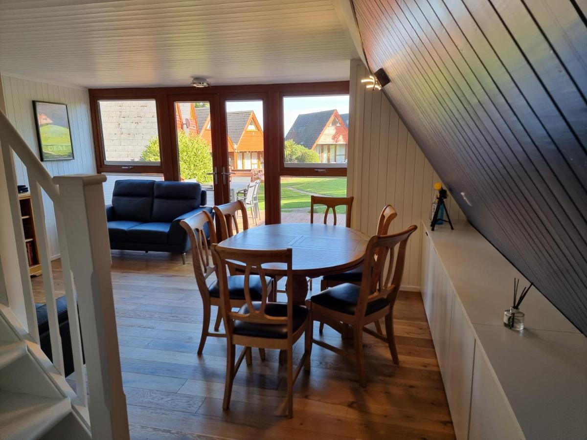 Chalet Brightstone Kingsdown Cliffs Location With Indoor Pool, Tennis Court, Mini-golf Short Walk To And 3 Great Local Pubs Kingsdown (Deal)